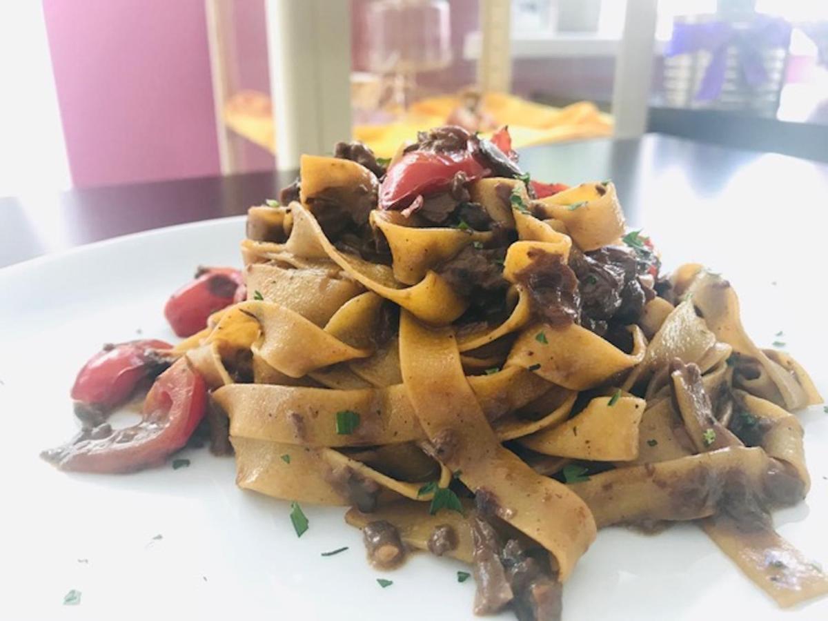 Albergo Trattoria Italia Дезенцано-дель-Гарда Экстерьер фото